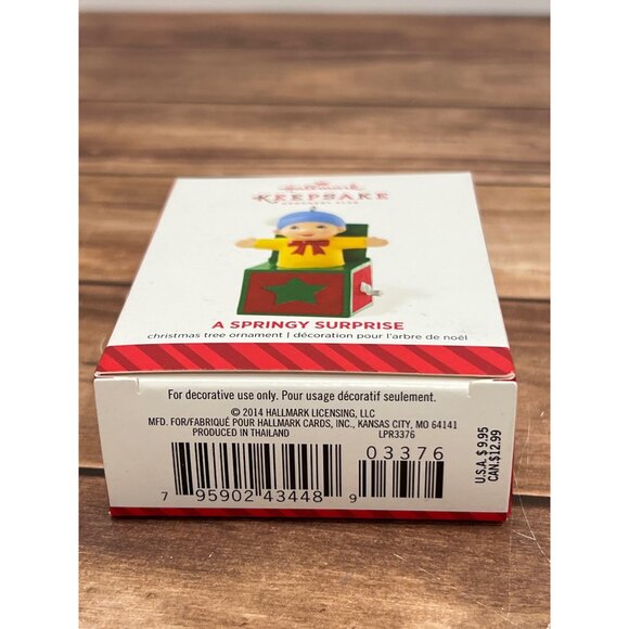 HALLMARK ORNAMENT LPR3376 A SPRINGY SURPRISE JACK IN BOX ELF BY JULIE FORSYTH - Picture 4 of 10